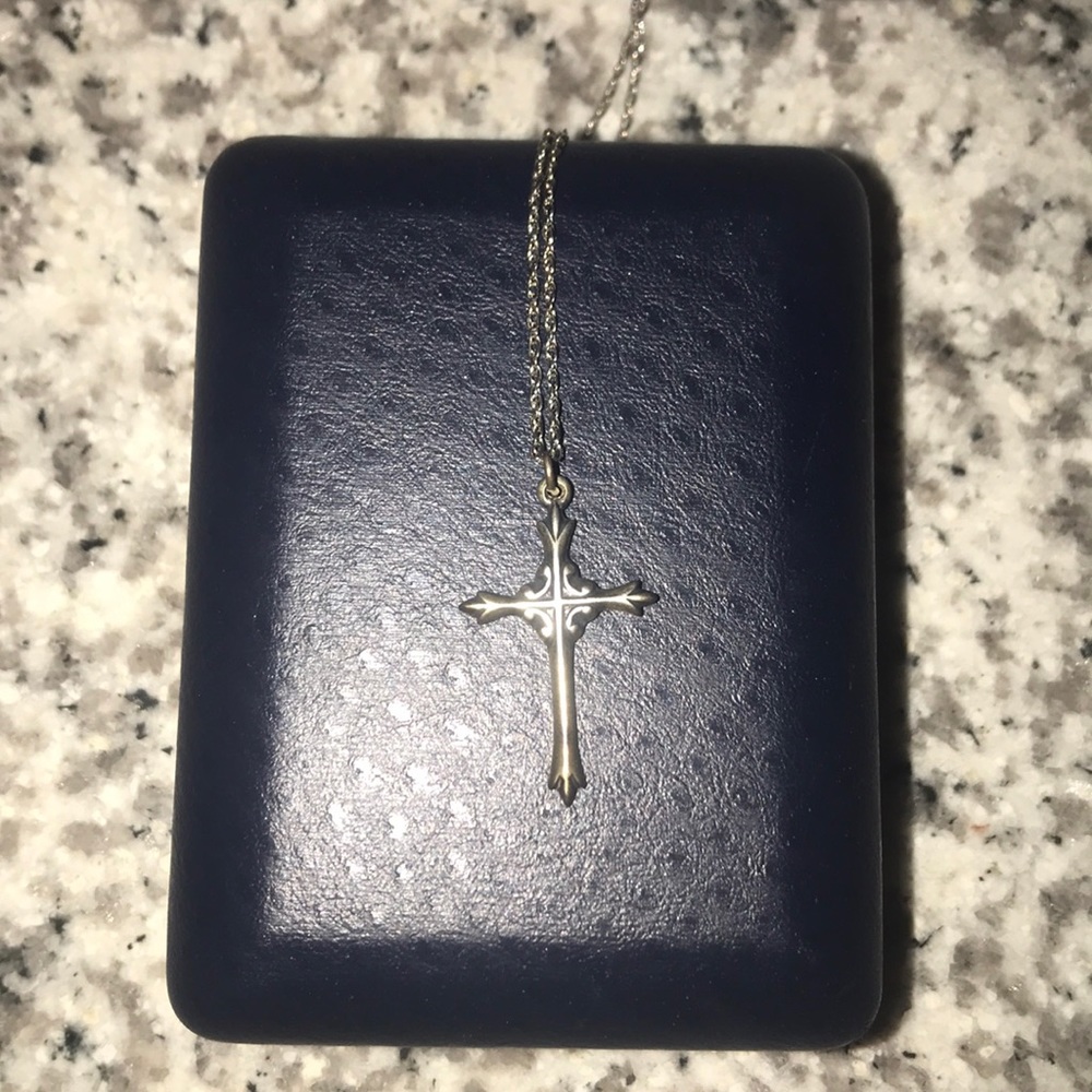 Sterling silver cross necklace
